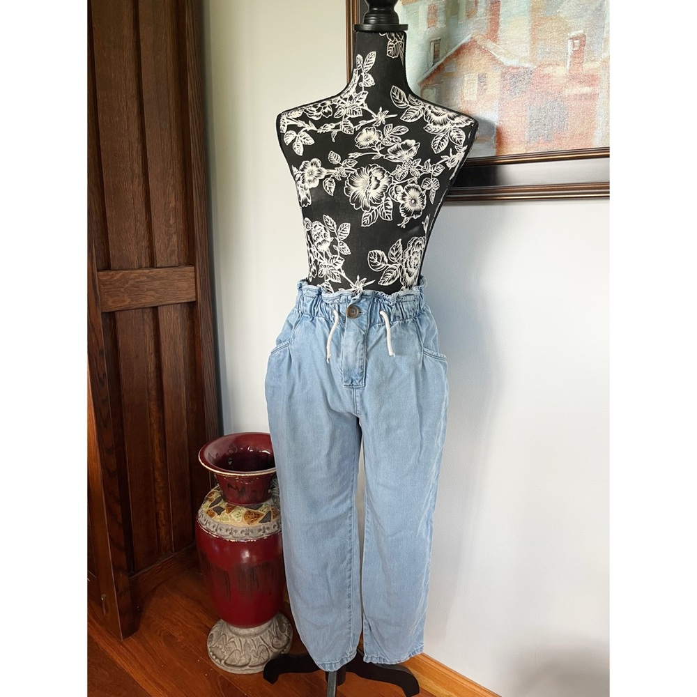 Zara Girl’s Paperbag Light Blue Jeans